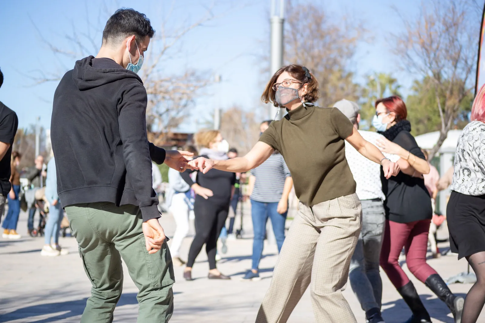 Baile abierto: la calle se convierte en pista.