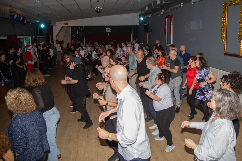 Festa de ball social a la sala de Tandem Club